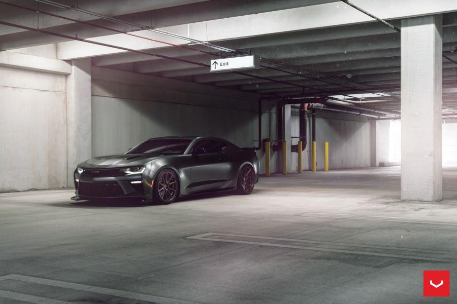  Chevrolet Camaro on Vossen Wheels (HF-3) 2019 года  (фото 10 из 16)